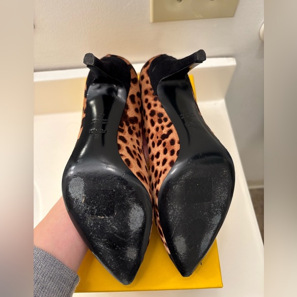 Fendi size 40 cheetah animal print pumps high heels - Picture 7 of 9